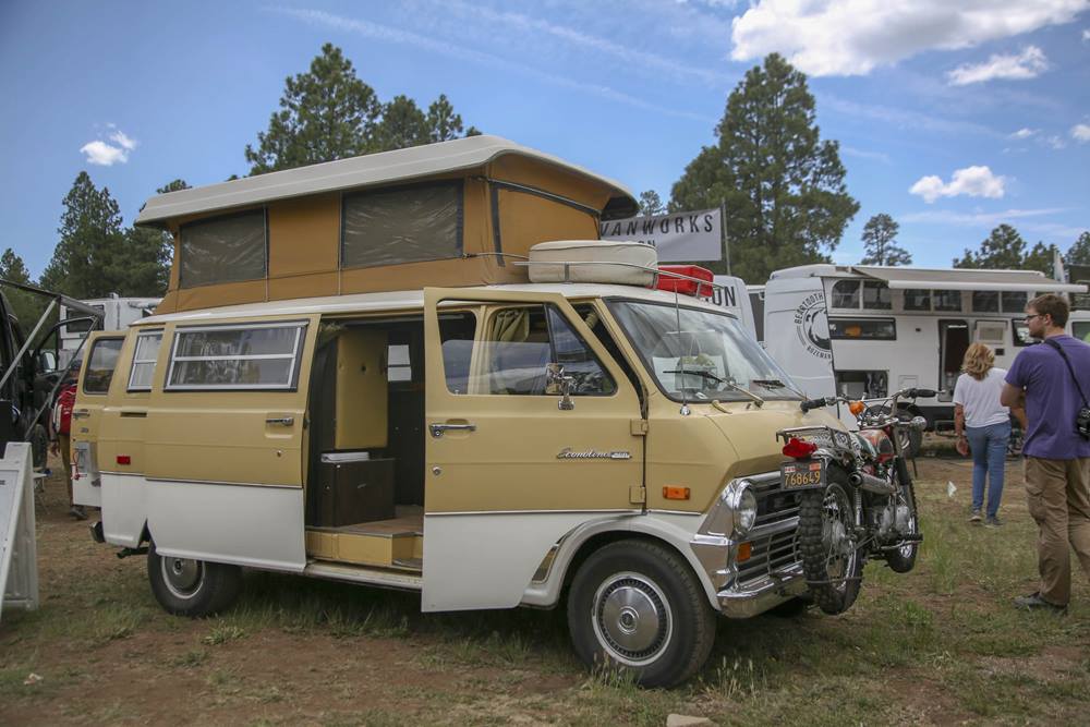 ford econoline 72