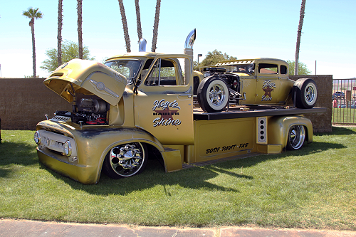 The Ford COE Hogie Hauler