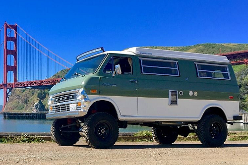 The 808Van – 1971 Ford E300 4×4 Sportsmobile