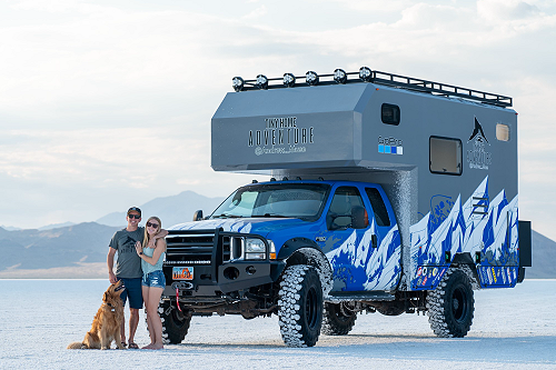 Andrew Muse’s 2004 Ford F-550 Custom Museroamer