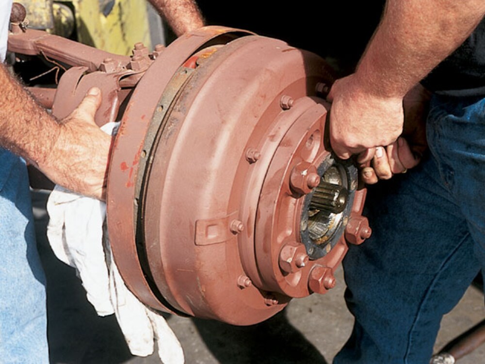 thumbnail interactive-video image 1 of Rockwell 2.5 Ton Top Loader Axle Red Boot - Heavy Duty Universal Axle Protection 1 of 3