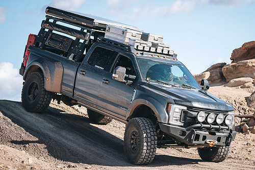 Colossus Ford F-450 Overlander