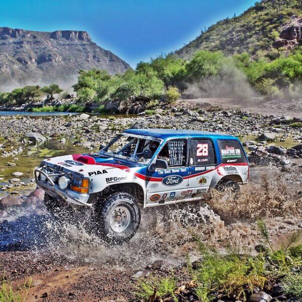 John Swift's Rough Riders Ford Explorer - Blue Oval Trucks