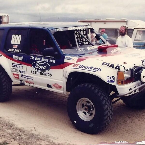 John Swift's Rough Riders Ford Explorer - Blue Oval Trucks