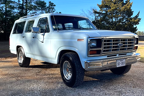 1982 Ford B-150 Carry All
